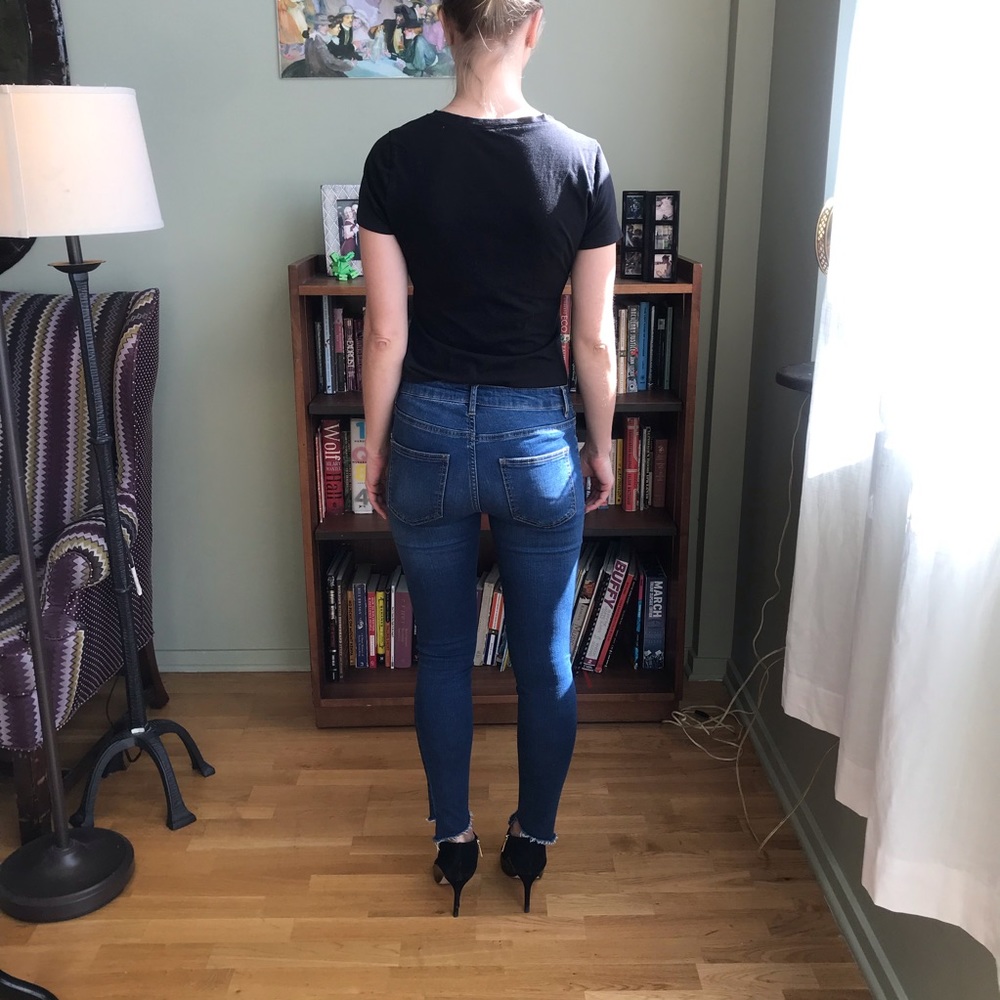 Jeans - Picture 2 of 3